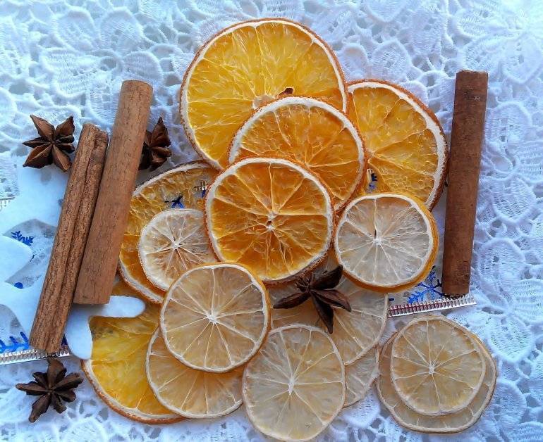 Как засушить апельсины для декора: декоративные поделки из сушеных фруктов