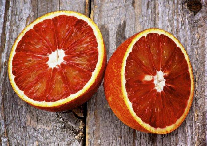 Почему красные апельсины полезнее других (но есть у них и противопоказания)