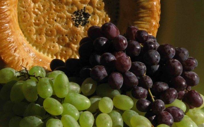 Какая калорийность у винограда, и чем он полезен для здоровья