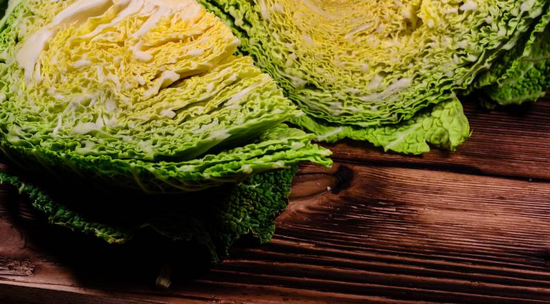 Польза капусты белокочанной — 10 доказанных свойств для здоровья организма