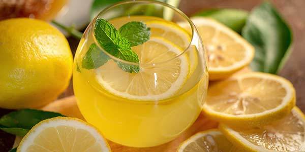 Каков химический состав, калорийность и содержание бжу лимона? разнообразие сортов цитруса