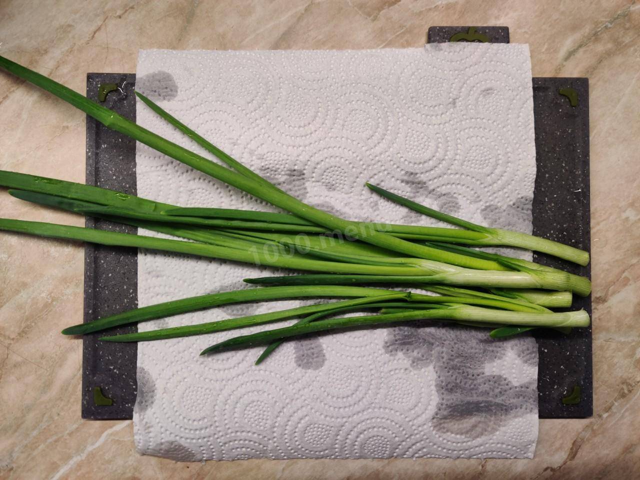 Зеленый лук: как сохранить перо свежим на зиму в домашних условиях?