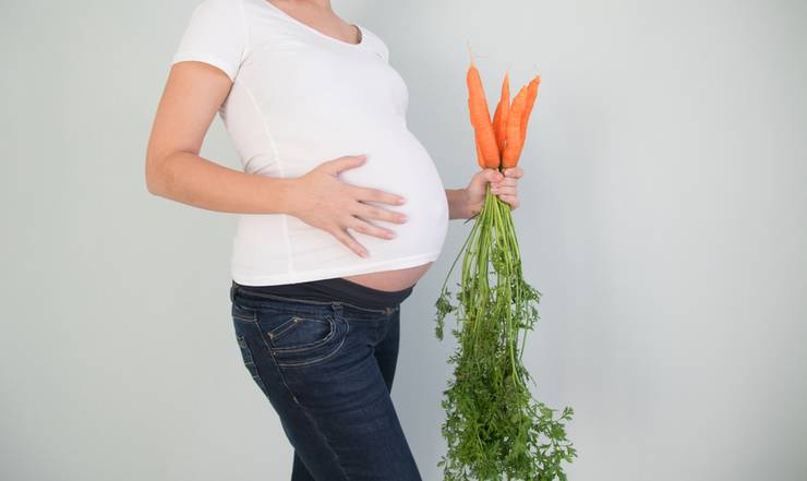 Морковь при беременности: показания, польза